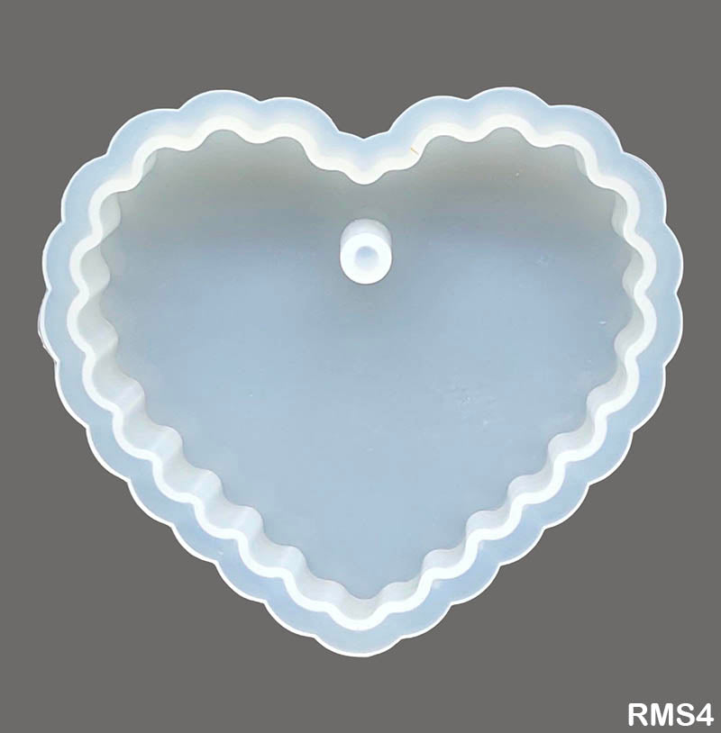 Silicon Wavy Heart Pendant/Keychain Mould 5cm